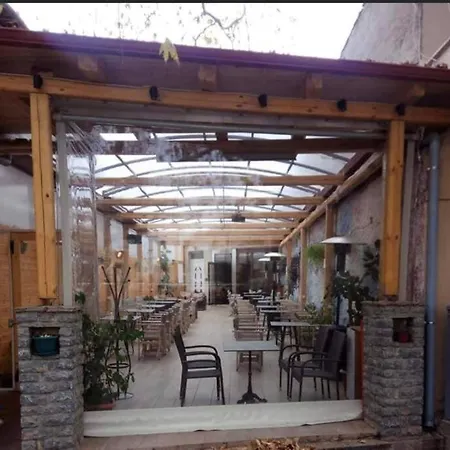 Cozy Place Kozani Exterior foto